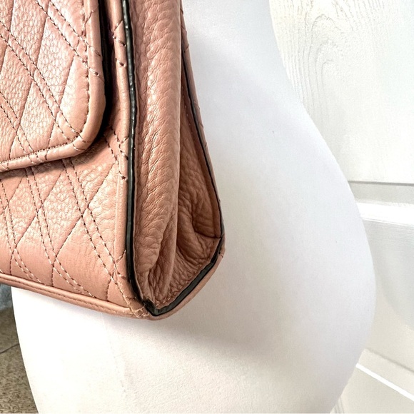 Calvin Klein Permanent Quilted Pebble leather Shoulder Bag flap rusted pink - Picture 6 of 14